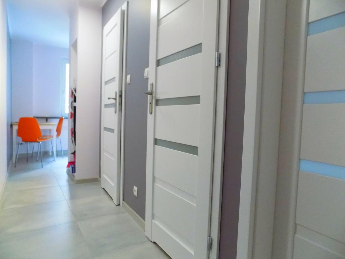 City Central Hostel Laciarska Вроцлав Экстерьер фото