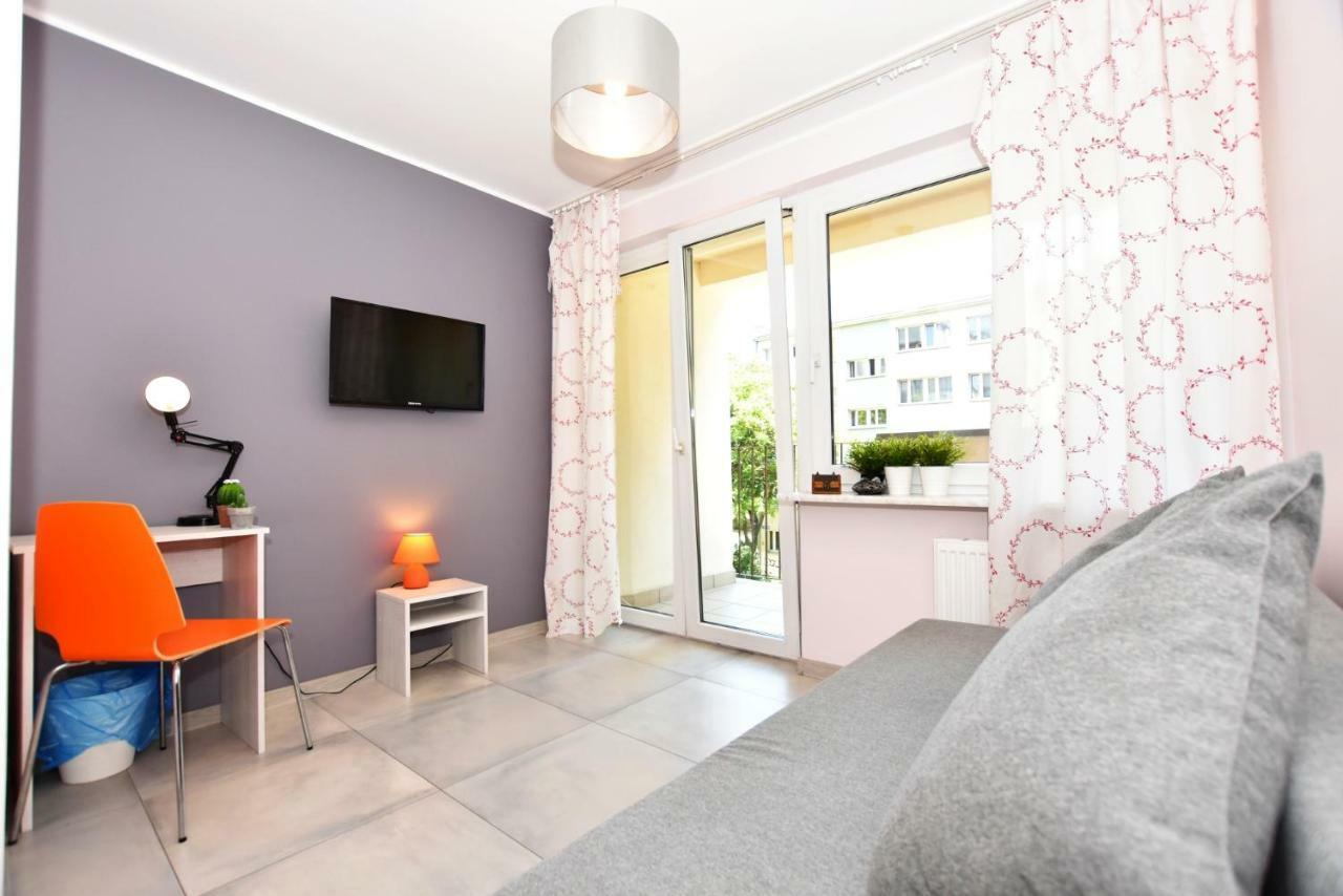 City Central Hostel Laciarska Вроцлав Экстерьер фото