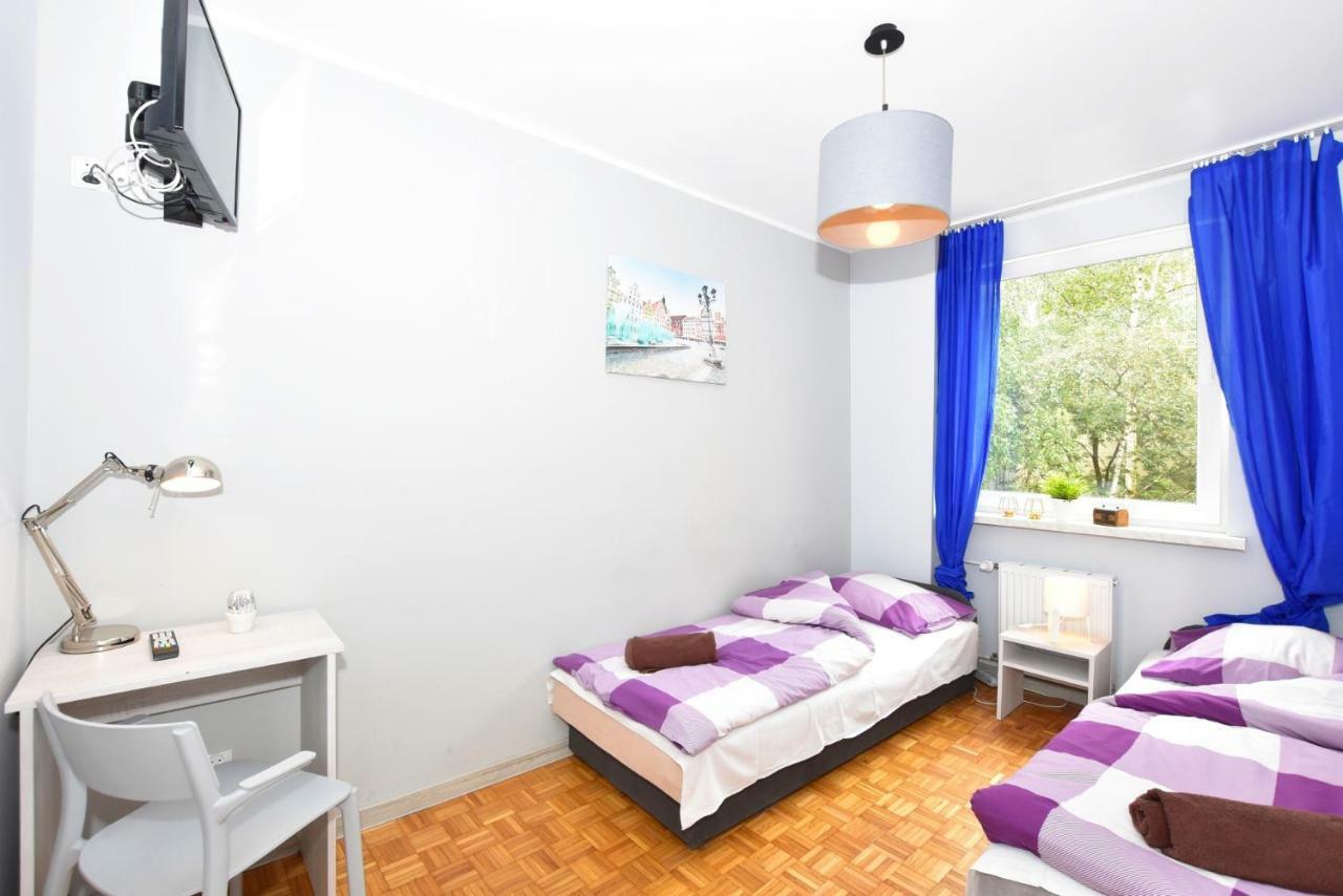 City Central Hostel Laciarska Вроцлав Экстерьер фото