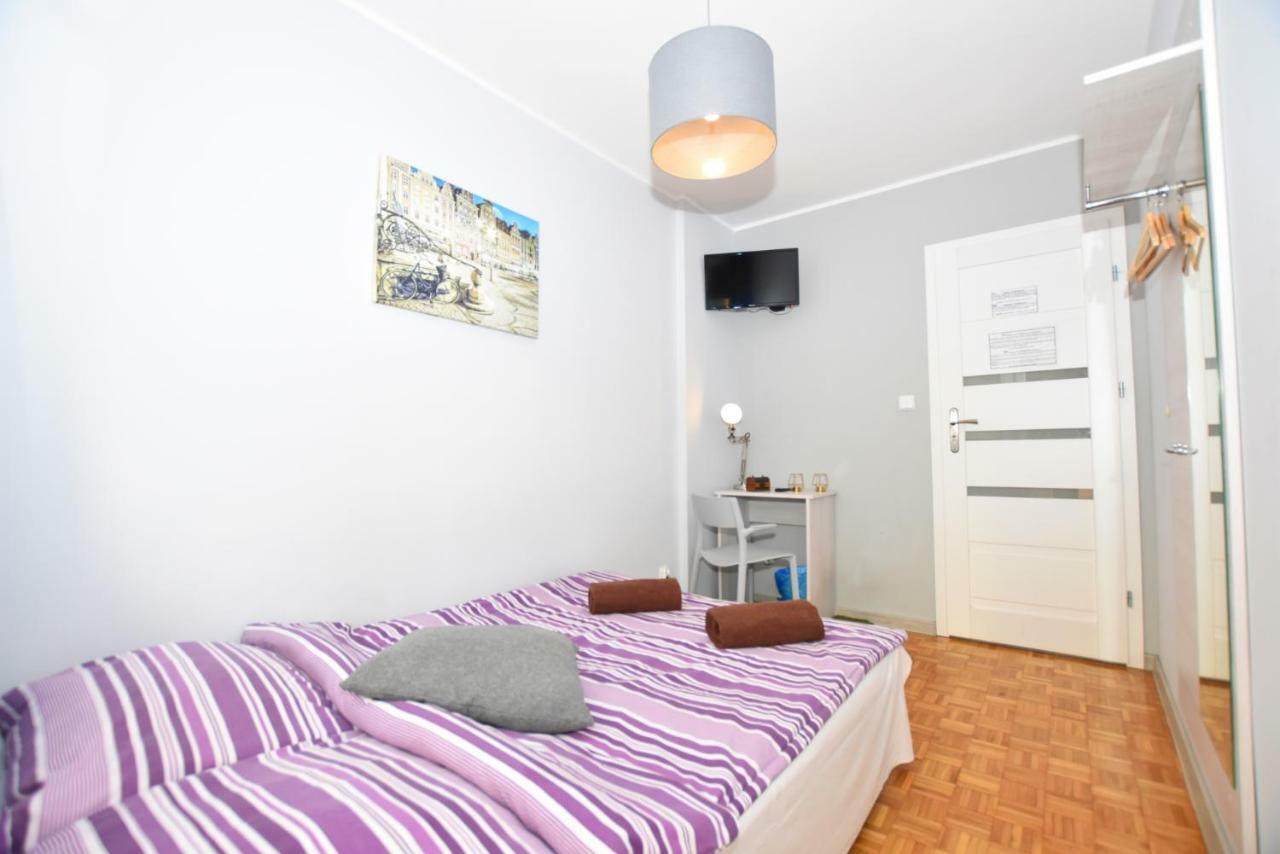 City Central Hostel Laciarska Вроцлав Экстерьер фото